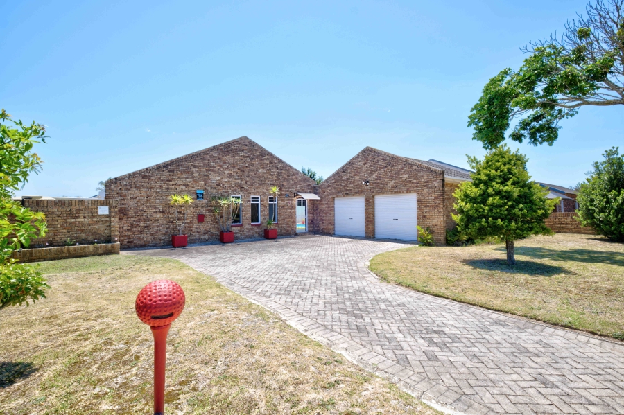 3 Bedroom Property for Sale in Sherwood Eastern Cape